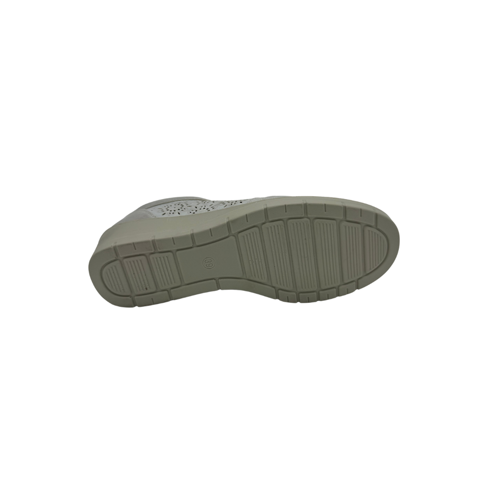 Zapatillas de Cuña Caladas Virucci